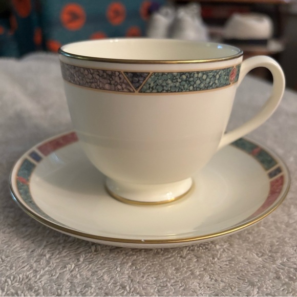 Pfaltzgraff Cabouchon Footed Cup & Saucer Set. - Picture 1 of 6